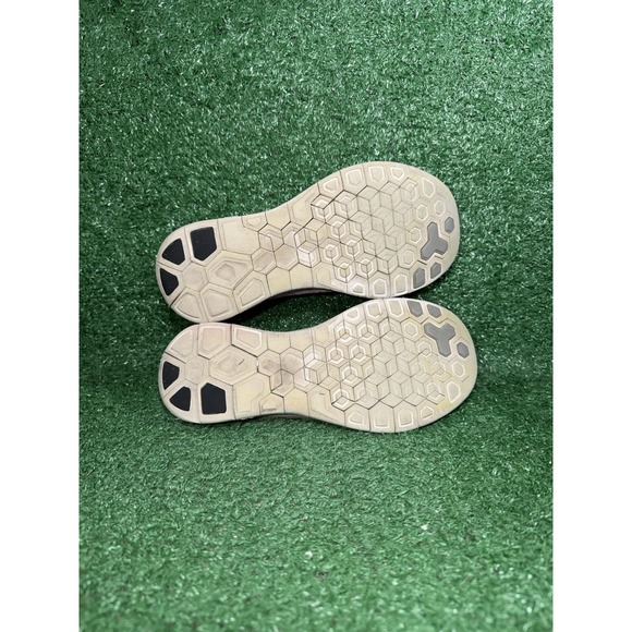 Nike Womens Size 7.5 Free 4.0 Flyknit 717076-002 Gray Red Running Shoes Sneakers - Picture 8 of 9